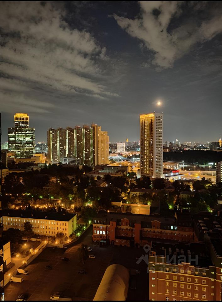 1-комнатная квартира, 42 м² — фото 1