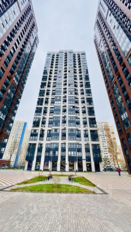 1-комн.кв., 42 м², этаж 25