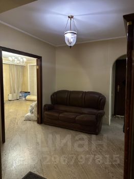 3-комн.кв., 90 м², этаж 5