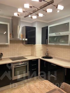 1-комн.кв., 40 м², этаж 3