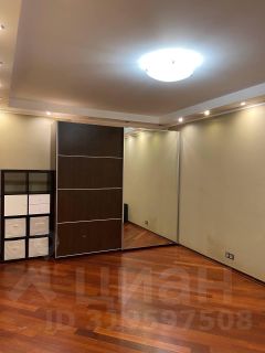 1-комн.кв., 40 м², этаж 3