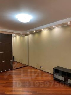 1-комн.кв., 40 м², этаж 3