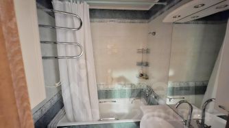 2-комн.кв., 54 м², этаж 4