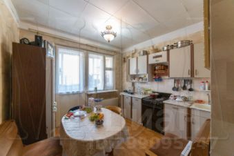 2-комн.кв., 52 м², этаж 11