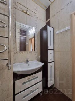 2-комн.кв., 65 м², этаж 7