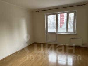 4-комн.кв., 150 м², этаж 3