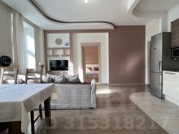 3-комн.кв., 80 м², этаж 2