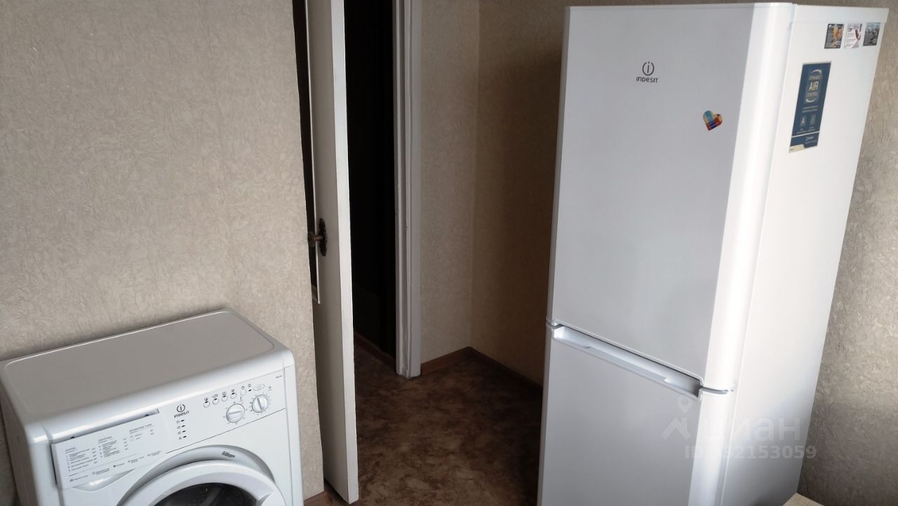 1-комнатная квартира, 32 м² — фото 2