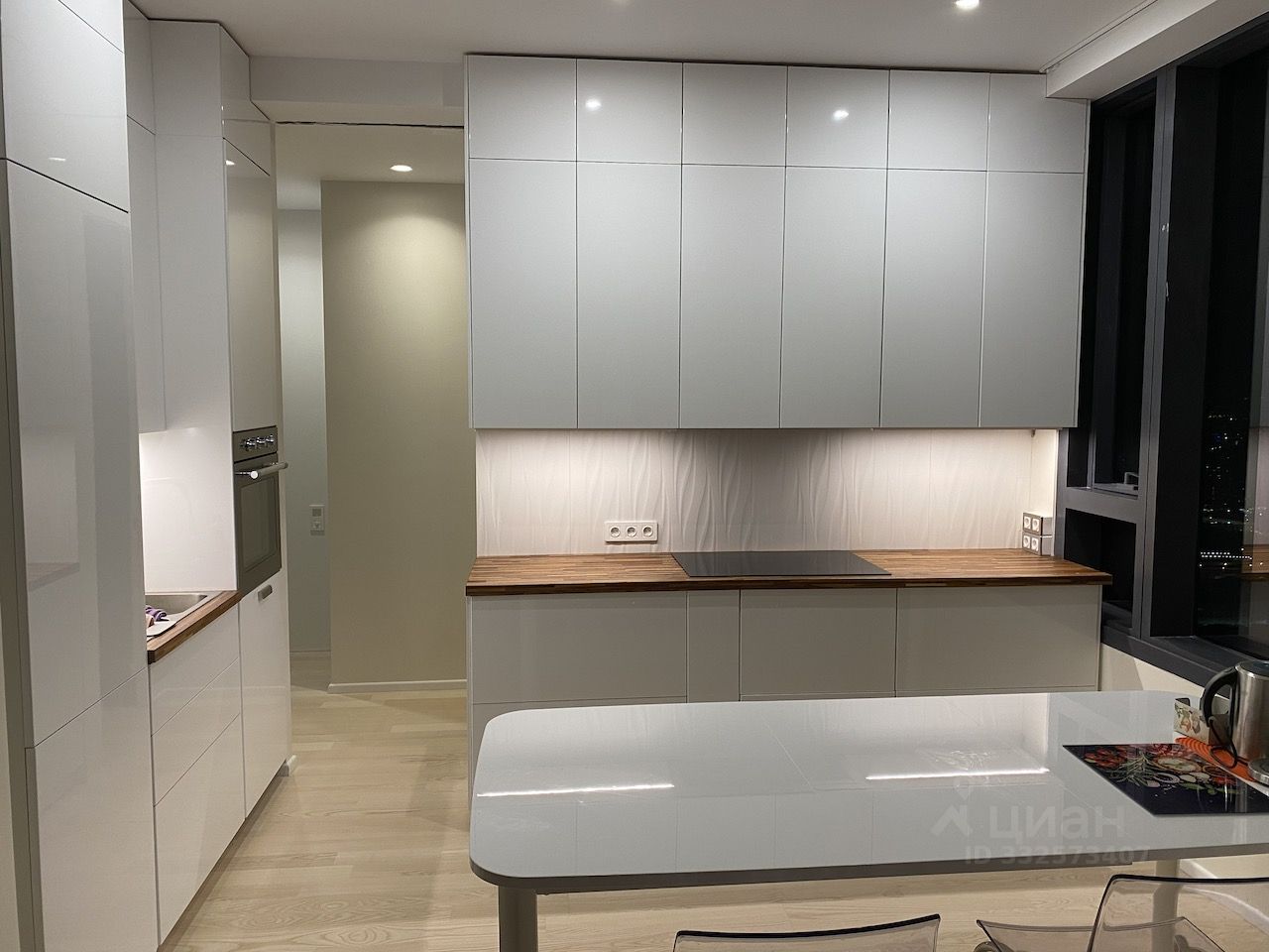 4-комнатная квартира, 105 м² — фото 2