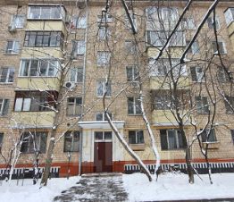 2-комн.кв., 45 м², этаж 3