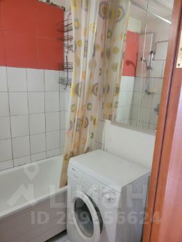 2-комн.кв., 65 м², этаж 17