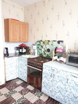 2-комн.кв., 50 м², этаж 3