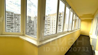 2-комн.кв., 65 м², этаж 12