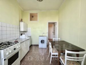 1-комн.кв., 42 м², этаж 7