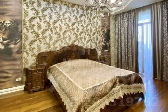 3-комн.кв., 115 м², этаж 3