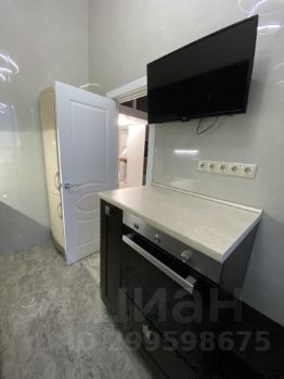 2-комн.кв., 42 м², этаж 35