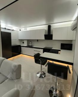 2-комн.кв., 69 м², этаж 12