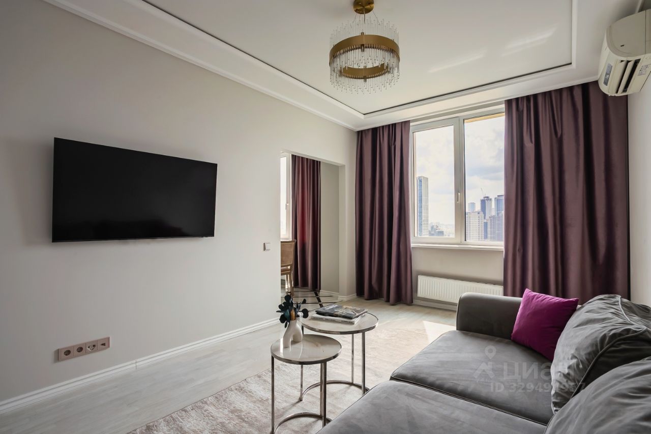 2-комнатная квартира, 82 м² — фото 3