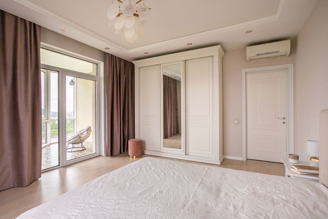 2-комнатная квартира, 82 м² — фото 2