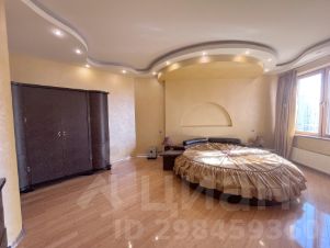 3-комн.кв., 135 м², этаж 11