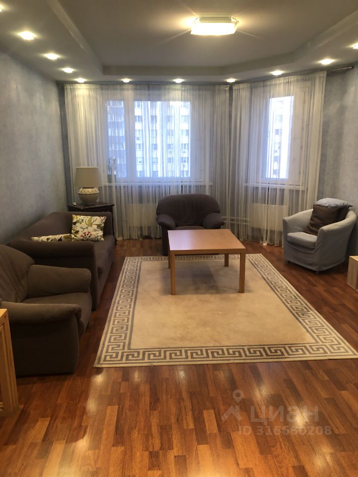 4-комнатная квартира, 107 м² — фото 1