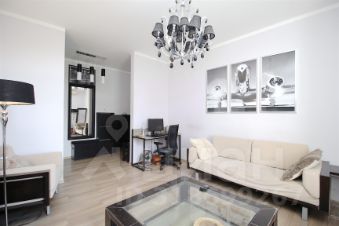2-комн.кв., 59 м², этаж 4