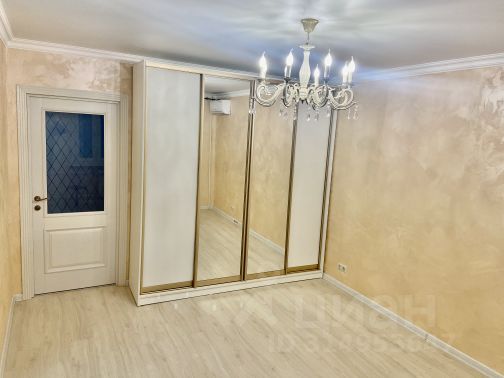 2-комн., 53 м², 19/24 этаж