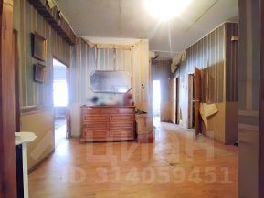 3-комн.кв., 83 м², этаж 2