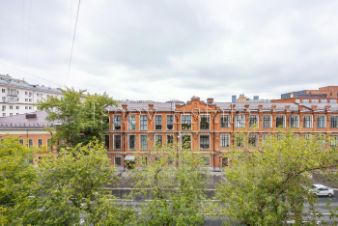 3-комн.кв., 87 м², этаж 4