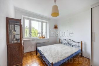 3-комн.кв., 87 м², этаж 4