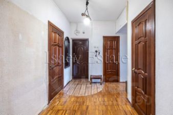 3-комн.кв., 87 м², этаж 4