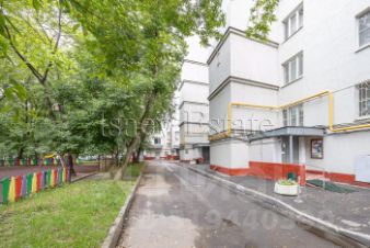 3-комн.кв., 87 м², этаж 4