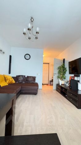 2-комн.кв., 53 м², этаж 8