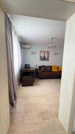 2-комн.кв., 53 м², этаж 8