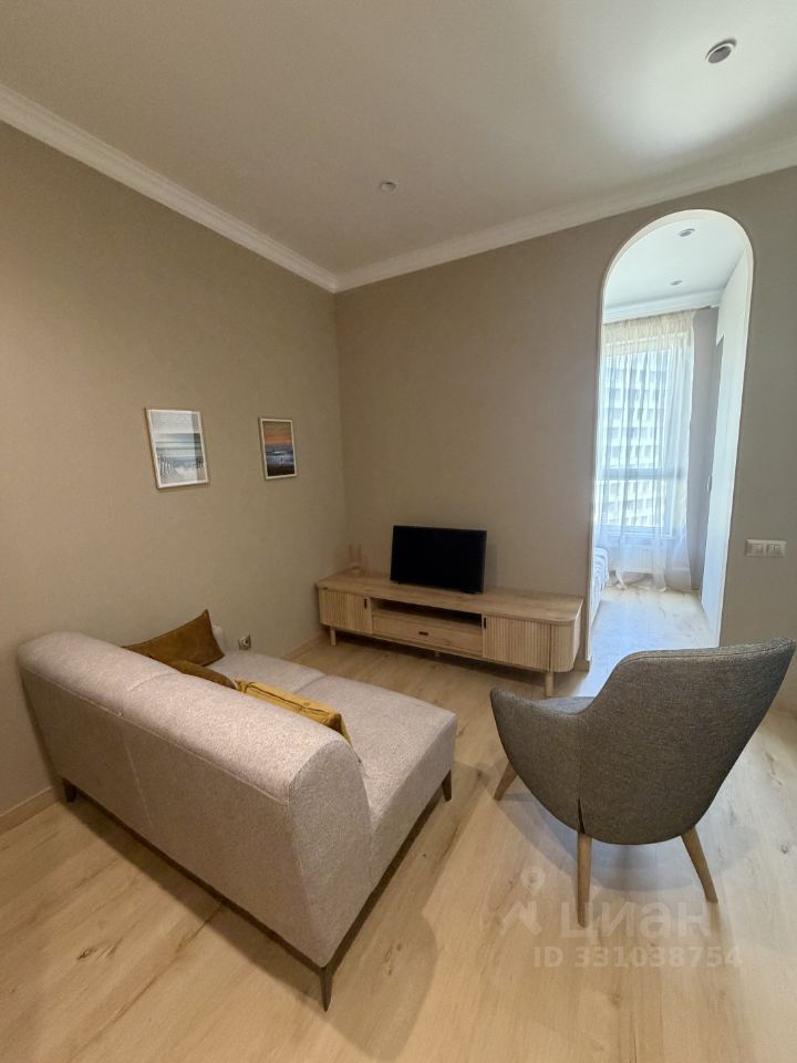 2-комнатная квартира, 35 м² — фото 2