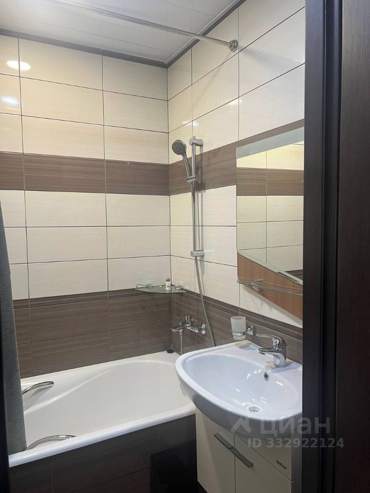 2-комнатная квартира, 64 м² — фото 7