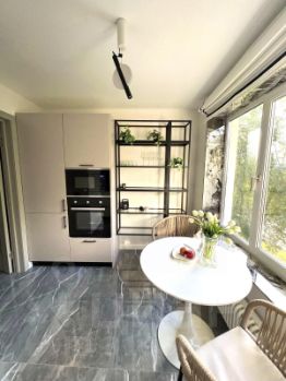 2-комн.кв., 53 м², этаж 2