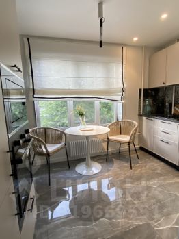 2-комн.кв., 53 м², этаж 2