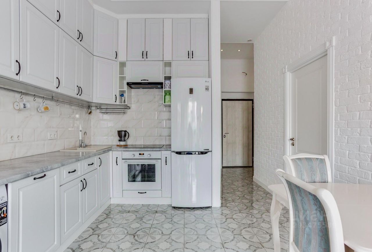 2-комнатная квартира, 55 м² — фото 3