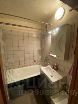 2-комн.кв., 53 м², этаж 9