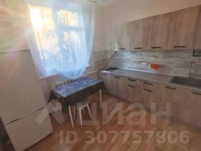 2-комн.кв., 50 м², этаж 4