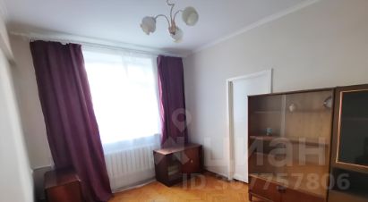 2-комн.кв., 50 м², этаж 4