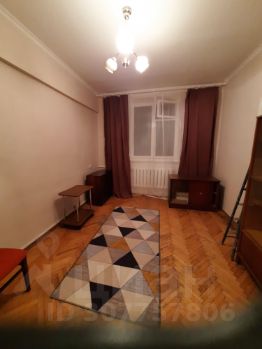 2-комн.кв., 50 м², этаж 4