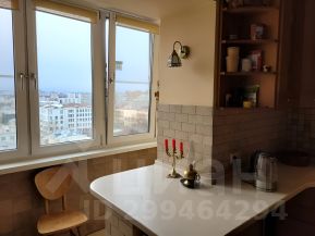 4-комн.кв., 100 м², этаж 13