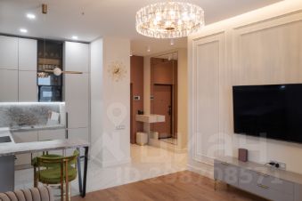 2-комн.апарт., 70 м², этаж 13