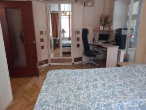 2-комн.кв., 57 м², этаж 2