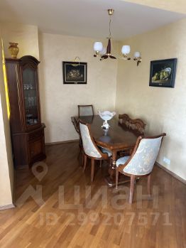 4-комн.кв., 112 м², этаж 14