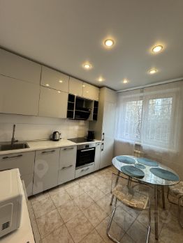 2-комн.кв., 53 м², этаж 2