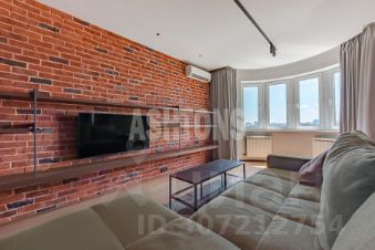 2-комн.кв., 80 м², этаж 10