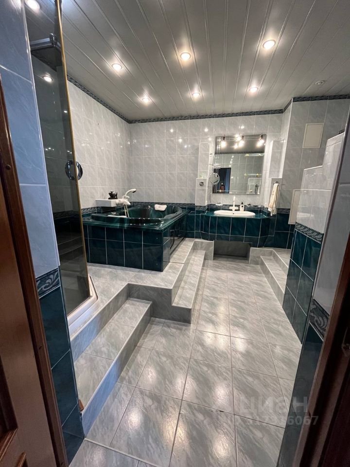 4-комнатная квартира, 111 м² — фото 1